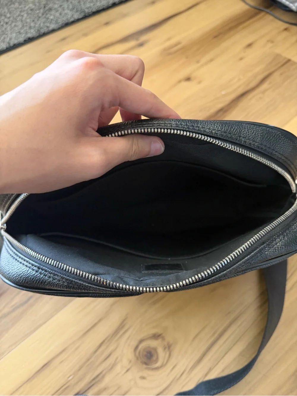 N/A louis vuitton